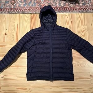 Mens lululemon down coat Large blue.